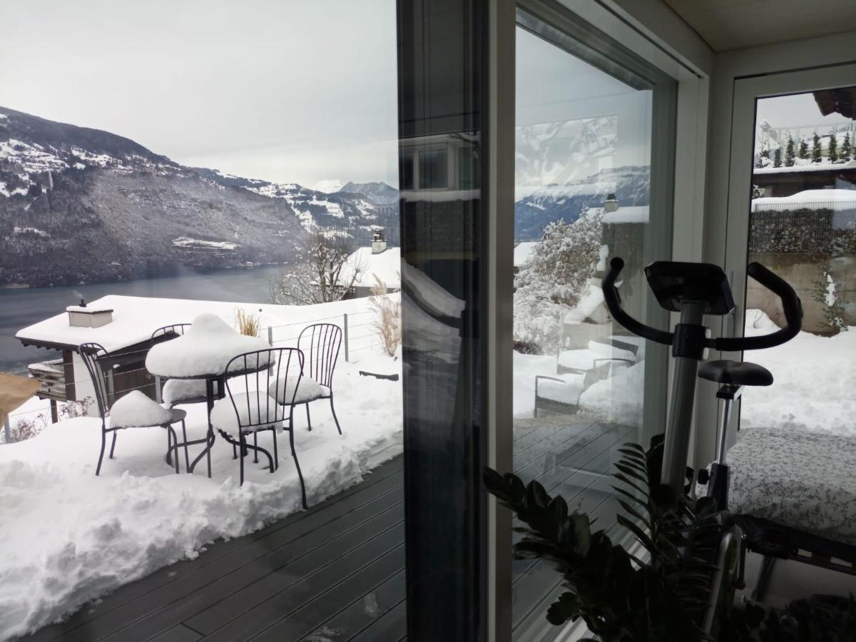 Moderne Unterkunft Mit Panoramablick Auf Thunersee Krattigen エクステリア 写真
