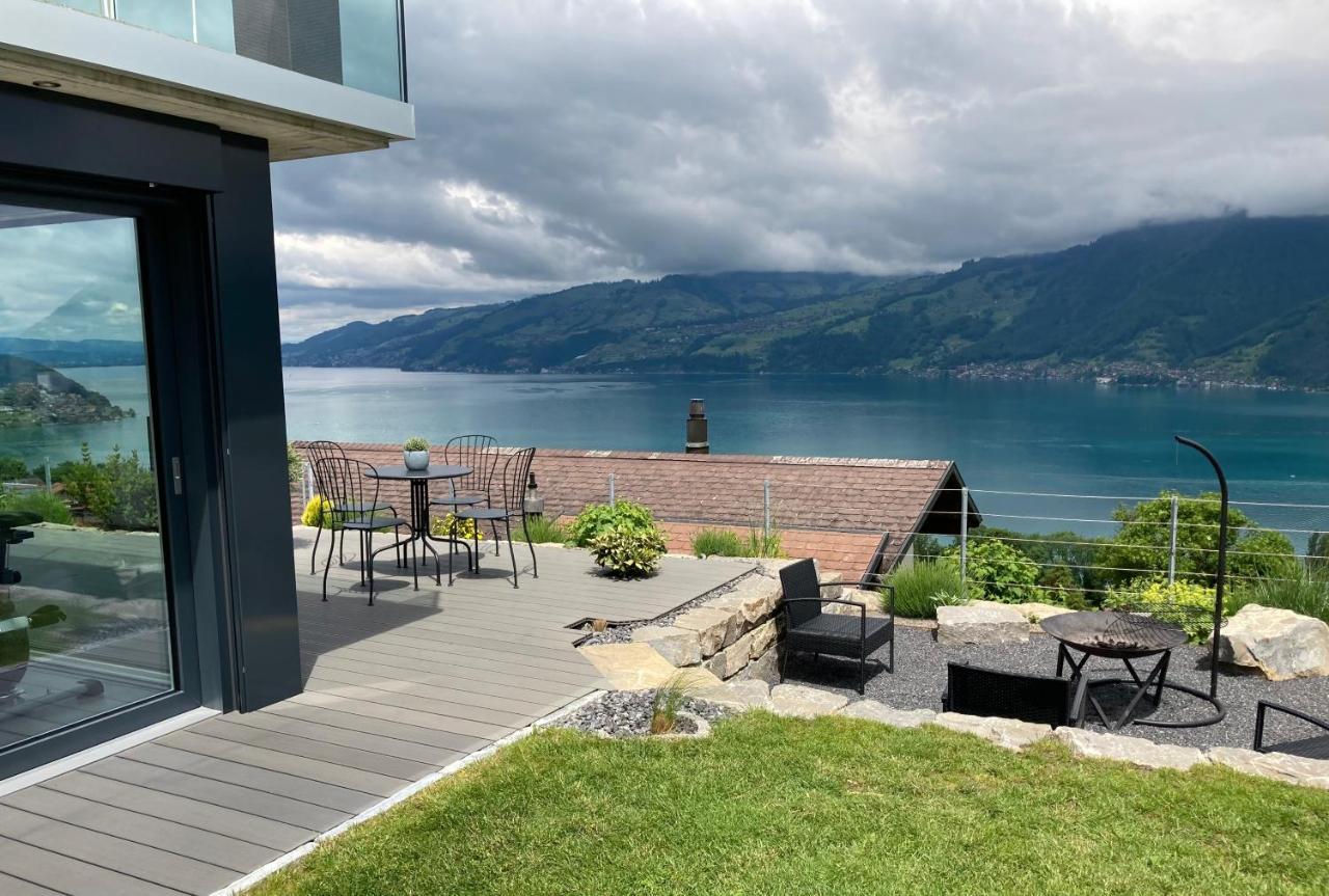 Moderne Unterkunft Mit Panoramablick Auf Thunersee Krattigen エクステリア 写真